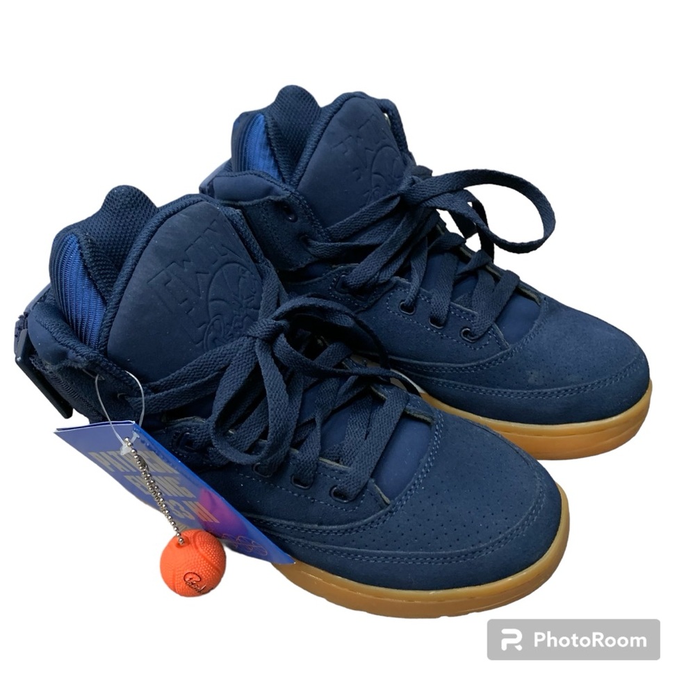 Patrick Ewing 33 Hi navy high top basketball shoes size 5 kids